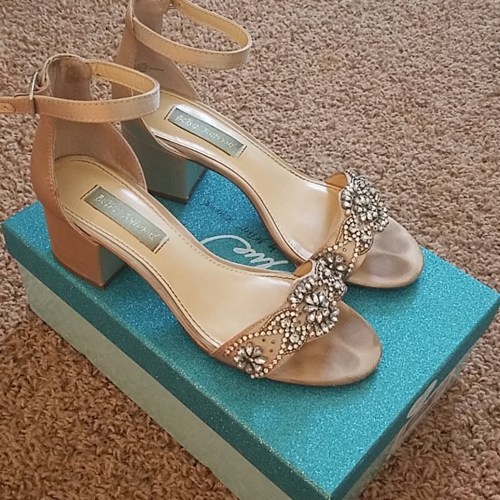 Betsy Johnson - Mel in Champagne